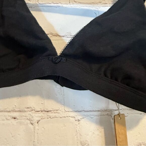 SKIMS Fits Everybody Triangle Bra size XS Soot - Picture 2 of 4